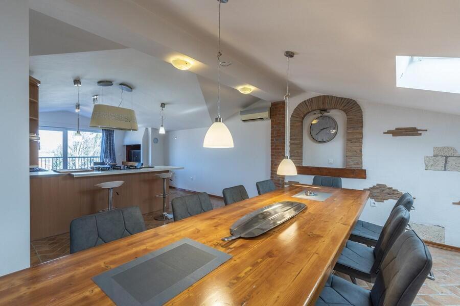 Guest house Penthouse Lorena Porec