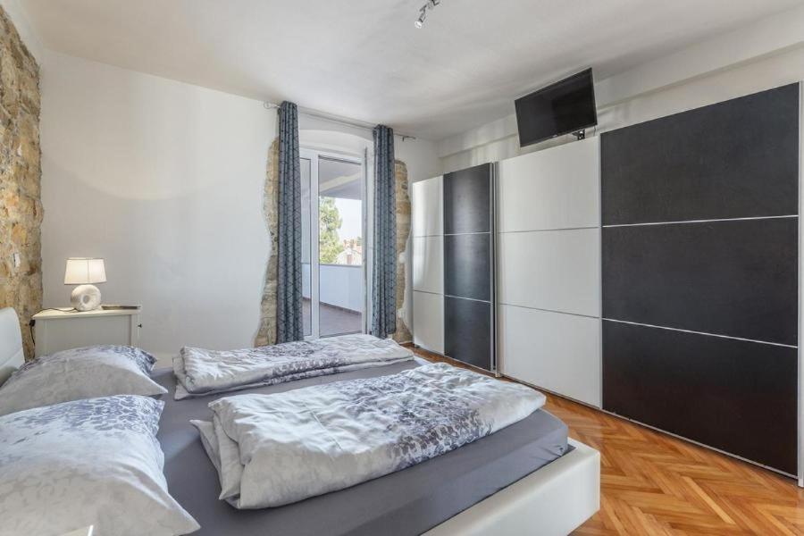 Guest house Penthouse Lorena